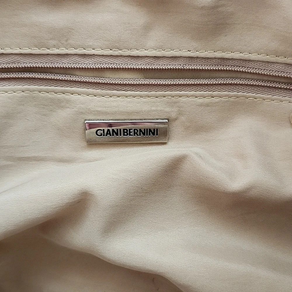 Giani Bernini satchel bag double straps neutral faux leather full zip